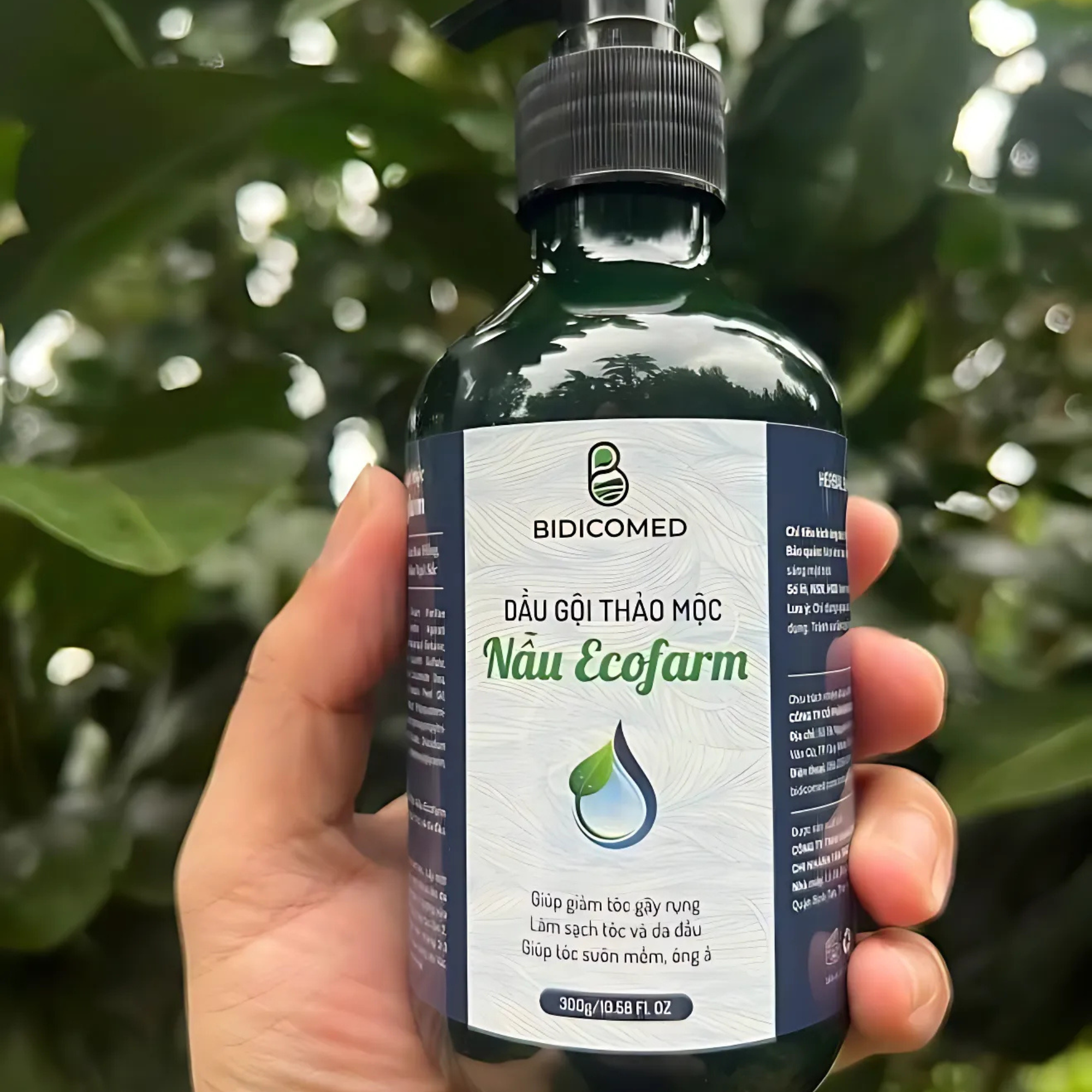 Dầu gội hoàn toàn từ thảo dược tăng dược tính